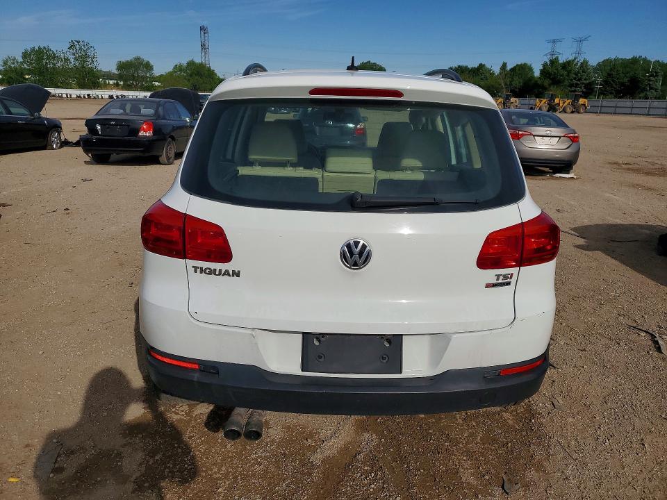 2016 Volkswagen Tiguan VIN WVGBV7AX2GW611858 COPART salvage auction — SIDE, Il - Salvage Certificate, sold $2,600 on 2026-07-07 (photo 6)