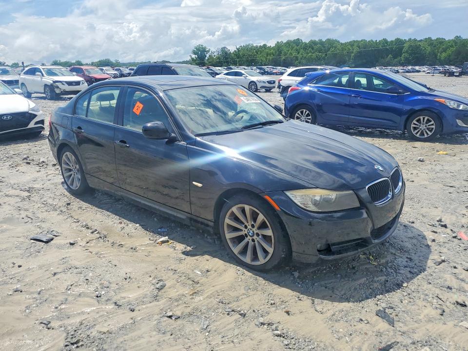 2011 BMW 3er VIN WBAPH7C50BE677060 COPART salvage auction — REAR END, GA - CERT OF TITLE-SALVAGE, sold $425 on 2026-07-08 (photo 4)