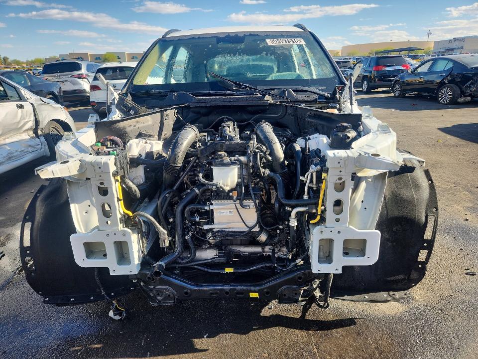 2024 Genesis Gv80 VIN KMUHCESC7RU161463 COPART salvage auction — STRIPPED, CA - CERTIFICATE OF TITLE, sold $6,500 on 2026-07-07 (photo 5)
