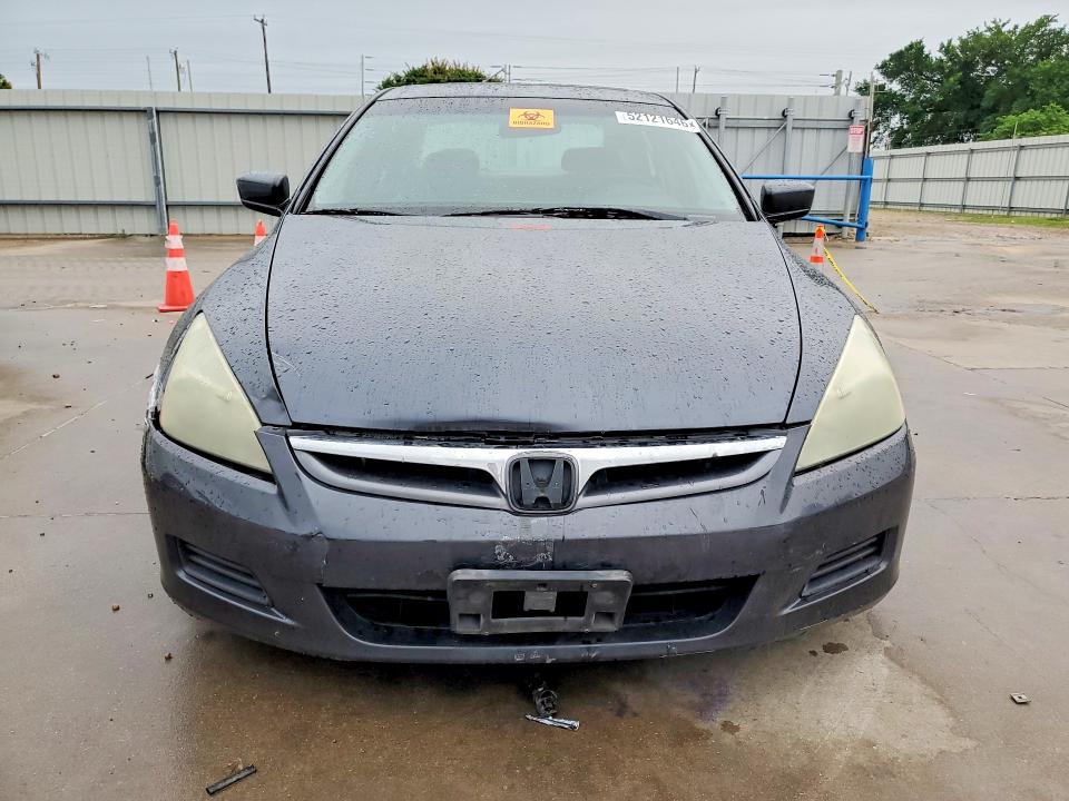 2007 Honda Accord VIN 1HGCM56807A151664 COPART salvage auction — REAR END, TX - SALVAGE VEHICLE TITLE, sold $225 on 2026-07-09 (photo 5)