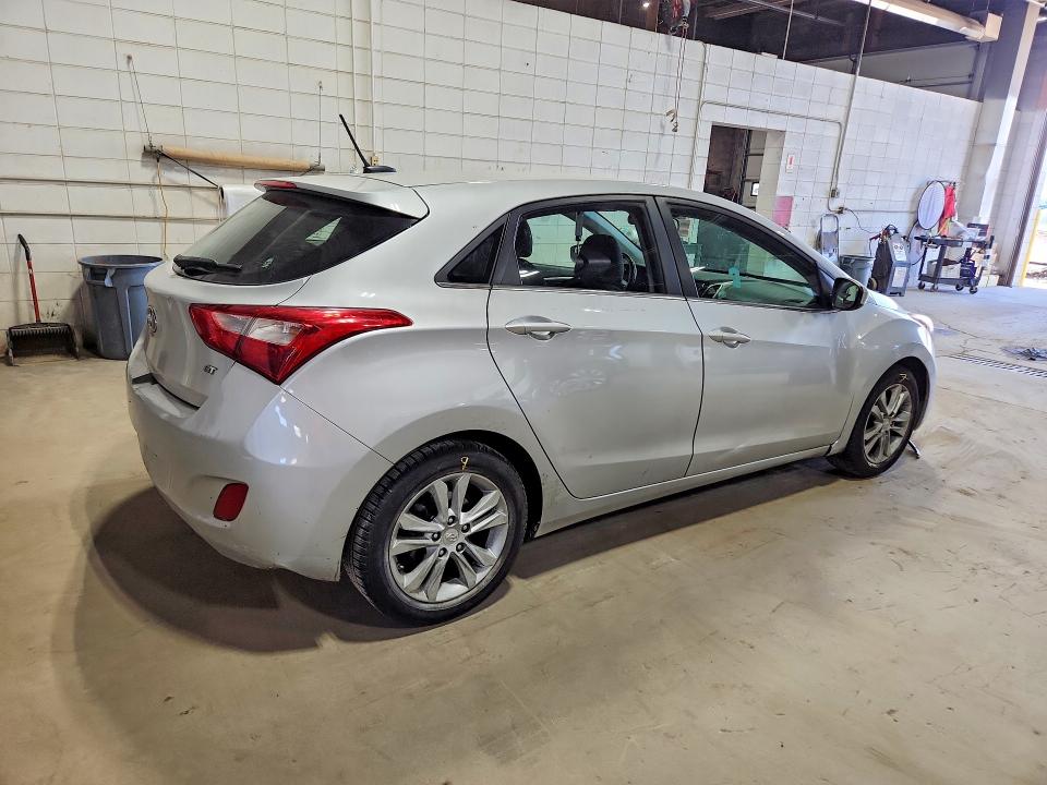 2014 Hyundai Elantra VIN KMHD35LH2EU219352 COPART salvage auction — VANDALISM, Mn - Cert Of Title-Prior Salvage, sold $1,750 on 2026-07-07 (photo 3)
