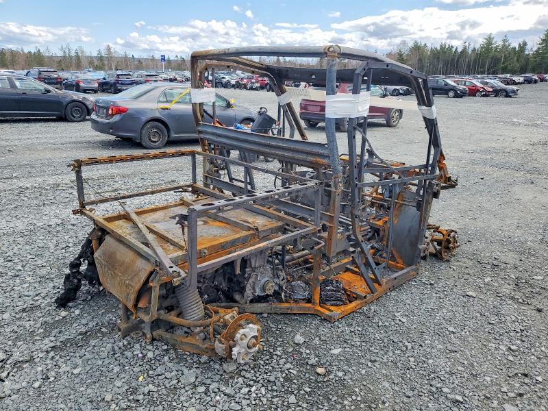 2025 Kawasaki Kwf1000 VIN JKAWFCG13SB504875 COPART salvage auction — BURN, Ns - Cert Of Reg - Non-Repairable, sold $10 on 2026-07-30 (photo 4)
