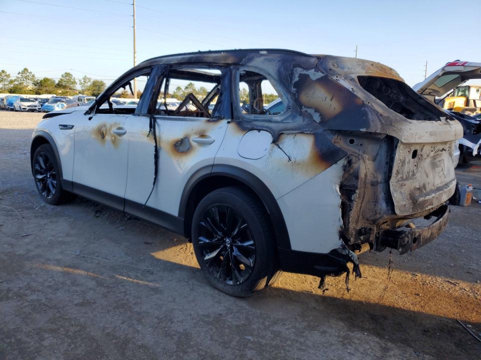 2025 Mazda Cx-90 VIN JM3KKCHD4S1243326 COPART salvage auction — Burn Interior, Fl - Certificate Of Destruction, sold $3,050 on 2026-07-17 (photo 2)