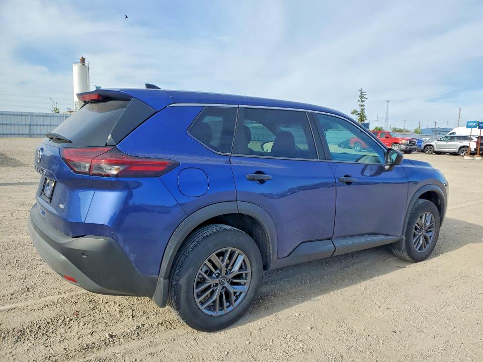 2023 Nissan Rogue VIN 5N1BT3AB8PC877597 COPART salvage auction — HAIL, Ia - Cert Of Title-Salvage Title, sold $9,300 on 2026-07-29 (photo 3)