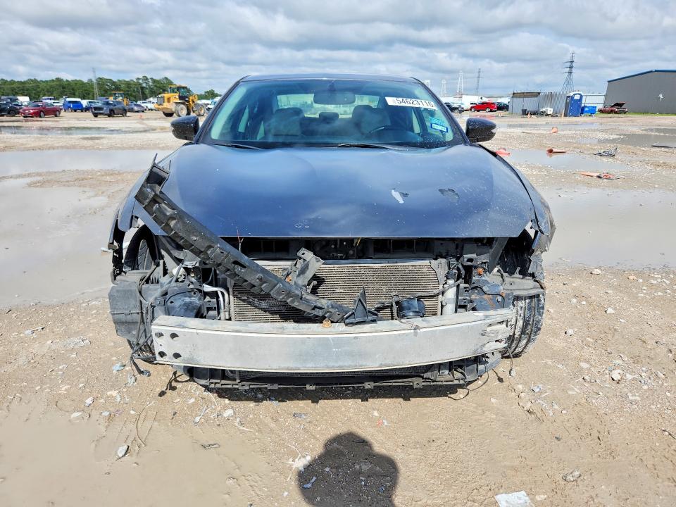 2017 Nissan Maxima VIN 1N4AA6AP5HC427500 COPART salvage auction — FRONT END, Tx - Cert Of Title-Rebuilt Salvage, sold $800 on 2026-07-02 (photo 5)