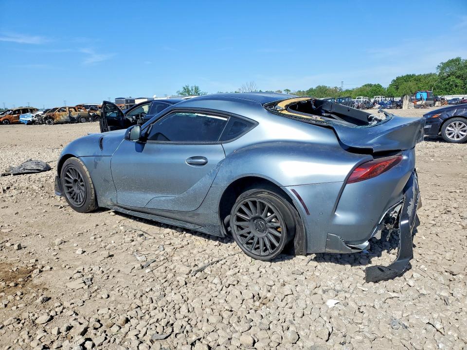 2020 Toyota Supra VIN WZ1DB4C05LW027552 COPART salvage auction — REAR END, Il - Salvage Certificate, sold $14,000 on 2026-07-10 (photo 2)