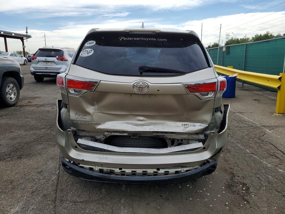 2015 Toyota VIN 5TDDKRFH9FS208137 COPART salvage auction — REAR END, Co - Salvage Title, sold $1,100 on 2026-07-28 (photo 6)