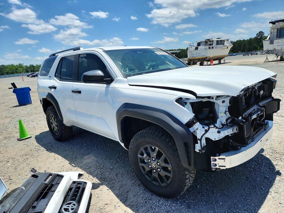 2025 Toyota 4runner VIN JTEVA5BRXS5059568 COPART salvage auction — REAR END, Nc - Salvage Certificate Of Title, sold $20,500 on 2026-07-13 (photo 4)