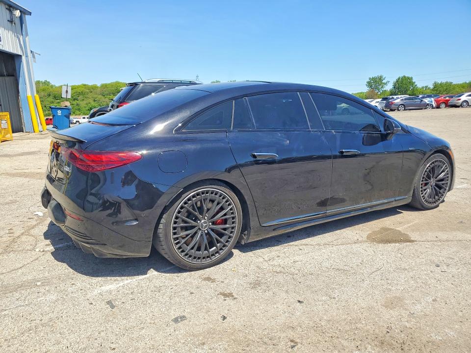 2024 Mercedes-benz VIN W1KEG5DBXRF044808 COPART salvage auction — VANDALISM, IL - SALVAGE CERTIFICATE, sold $26,500 on 2026-07-03 (photo 3)