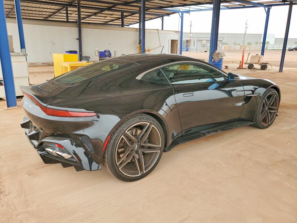 2025 Aston martin VIN SCFSMGFW0SGN09339 COPART salvage auction — REAR END, Az - Cert Of Title - Salvage, sold $119,000 on 2026-07-09 (photo 3)