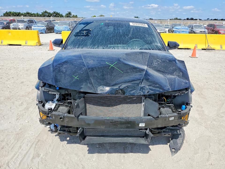 2025 Hyundai Elantra VIN KMHLR4DFXSU864134 COPART salvage auction — FRONT END, FL, sold $5,100 on 2026-07-29 (photo 5)
