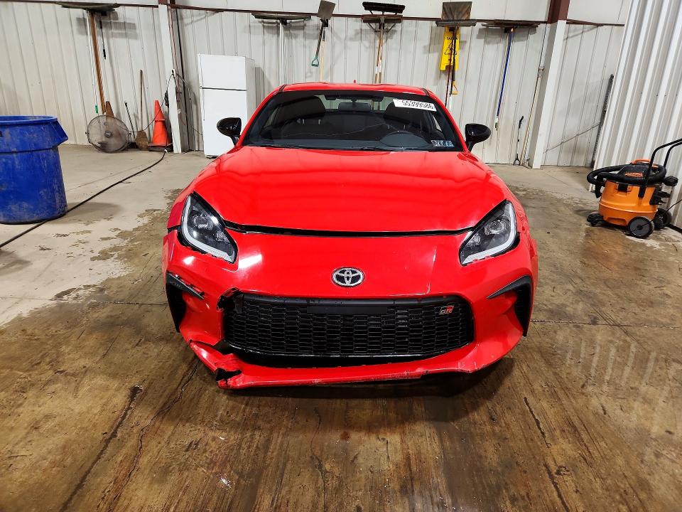 2024 Toyota Gr 86 VIN JF1ZNBB16R9758126 COPART salvage auction — SIDE, Pa - Certificate Of Salvage, sold $9,200 on 2026-07-07 (photo 5)