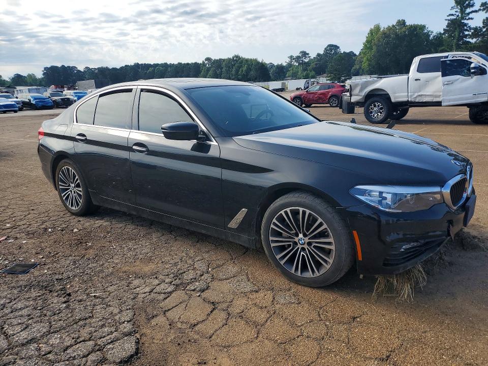 2018 BMW 5er VIN WBAJA5C54JWA37671 COPART salvage auction — UNDERCARRIAGE, Tx - Salvage Vehicle Title, sold $5,900 on 2026-07-13 (photo 4)