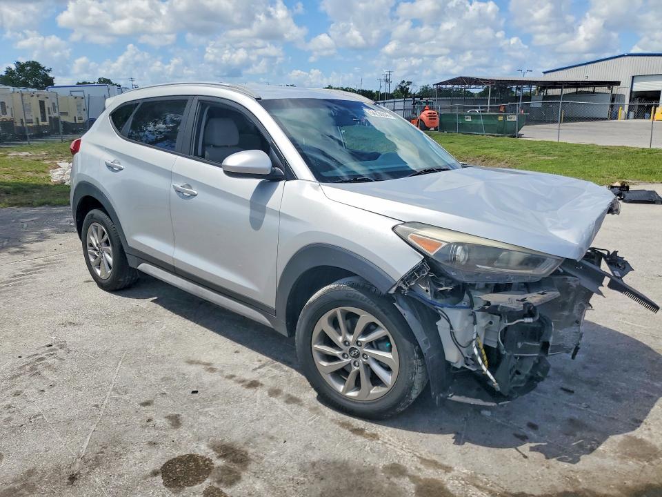 2018 Hyundai VIN KM8J33A47JU613396 COPART salvage auction — FRONT END, FL - CERT OF TITLE SLVG REBUILDABLE, sold $1,500 on 2026-07-02 (photo 4)