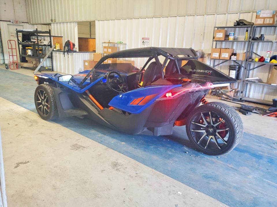 2024 Polaris Slingshot VIN 57XAARHBXR8165569 COPART salvage auction — REAR END, Salvage Title, sold $14,200 on 2026-07-30 (photo 2)