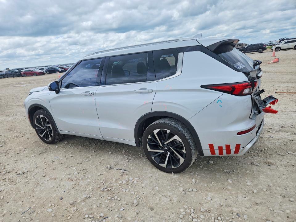 2022 Mitsubishi Outlander VIN JA4J3VA82NZ010023 COPART salvage auction — REAR END, Tx - Salvage Vehicle Title, sold $5,800 on 2026-07-23 (photo 2)