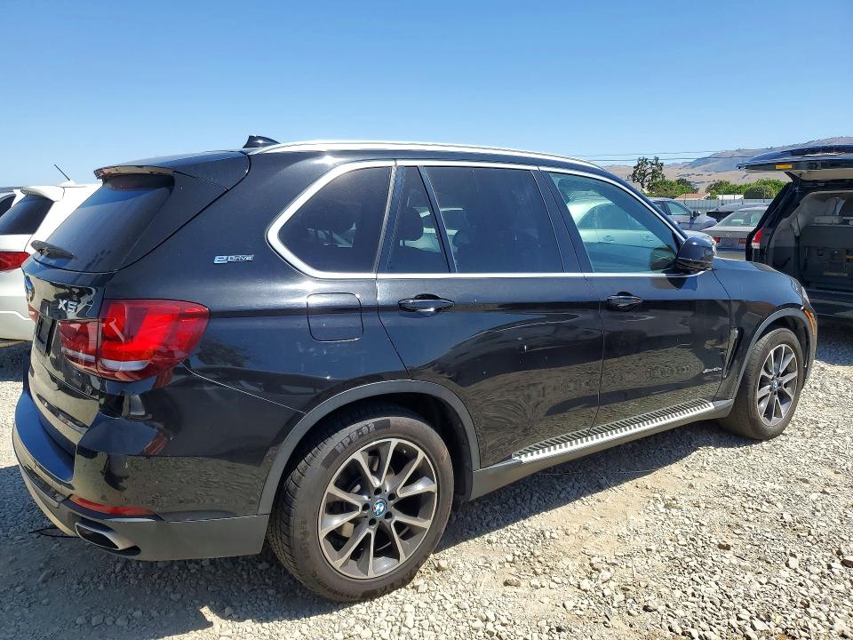 2018 BMW VIN 5UXKT0C59J0W03035 COPART salvage auction — MINOR DENT/SCRATCHES, Ca - Dis/Dlr/Exp Only Clean Title, sold $8,600 on 2026-07-09 (photo 3)