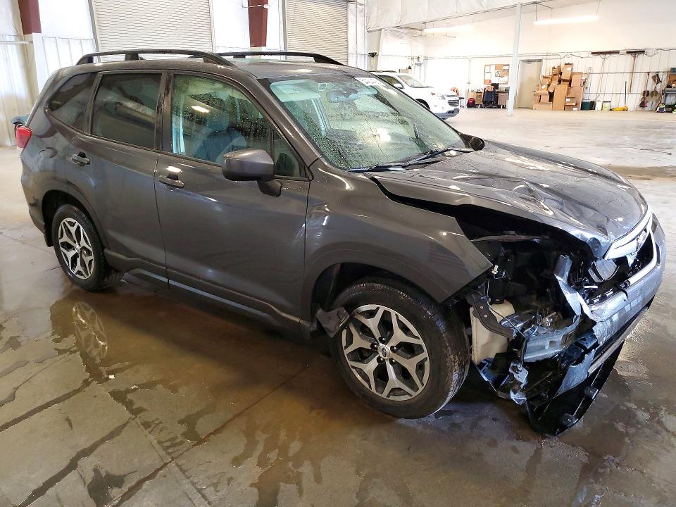 2020 Subaru VIN JF2SKAJC0LH504010 COPART salvage auction — FRONT END, Mn - Cert Of Title-Salvage, sold $4,700 on 2026-07-13 (photo 4)
