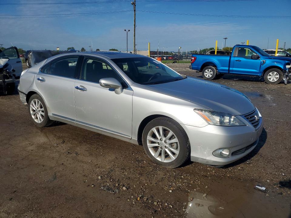 2011 Lexus ES VIN JTHBK1EG4B2465501 COPART salvage auction — REAR END, In - Cert Of Title-Salvage Title, sold $725 on 2026-07-24 (photo 4)
