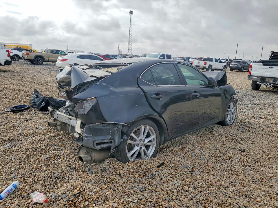 2006 Lexus Is 350 VIN JTHBE262662006251 COPART salvage auction — FRONT END, TX - SALVAGE VEHICLE TITLE, sold $375 on 2026-07-14 (photo 3)