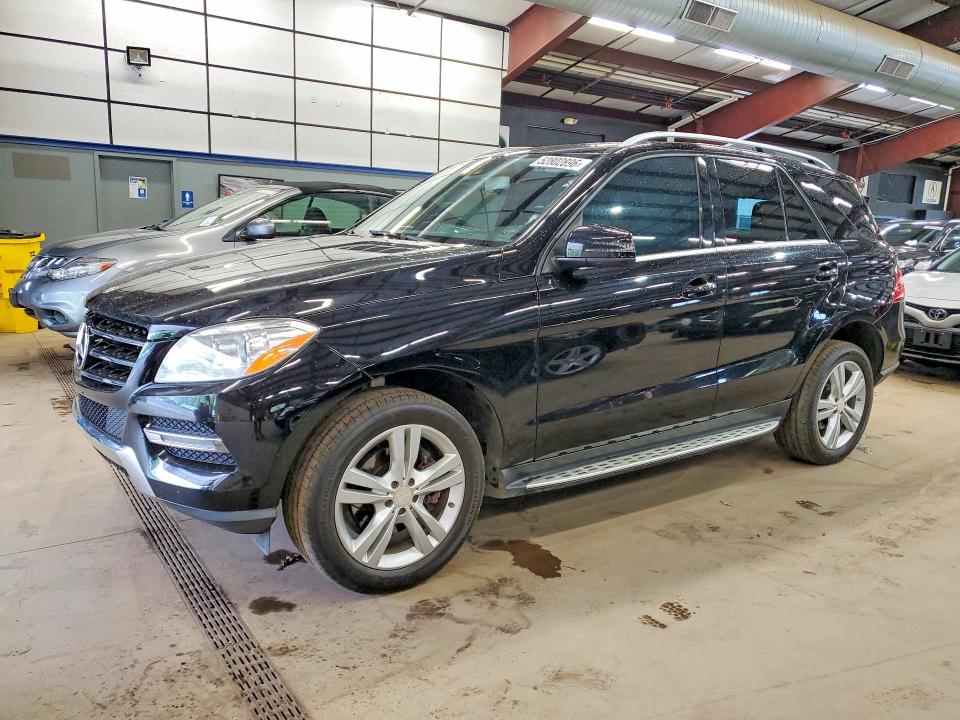 2014 Mercedes-benz Ml VIN 4JGDA5HB9EA277213 COPART salvage auction — MINOR DENT/SCRATCHES, Ma - Certificate Of Title, sold $7,800 on 2026-07-17 (photo 1)