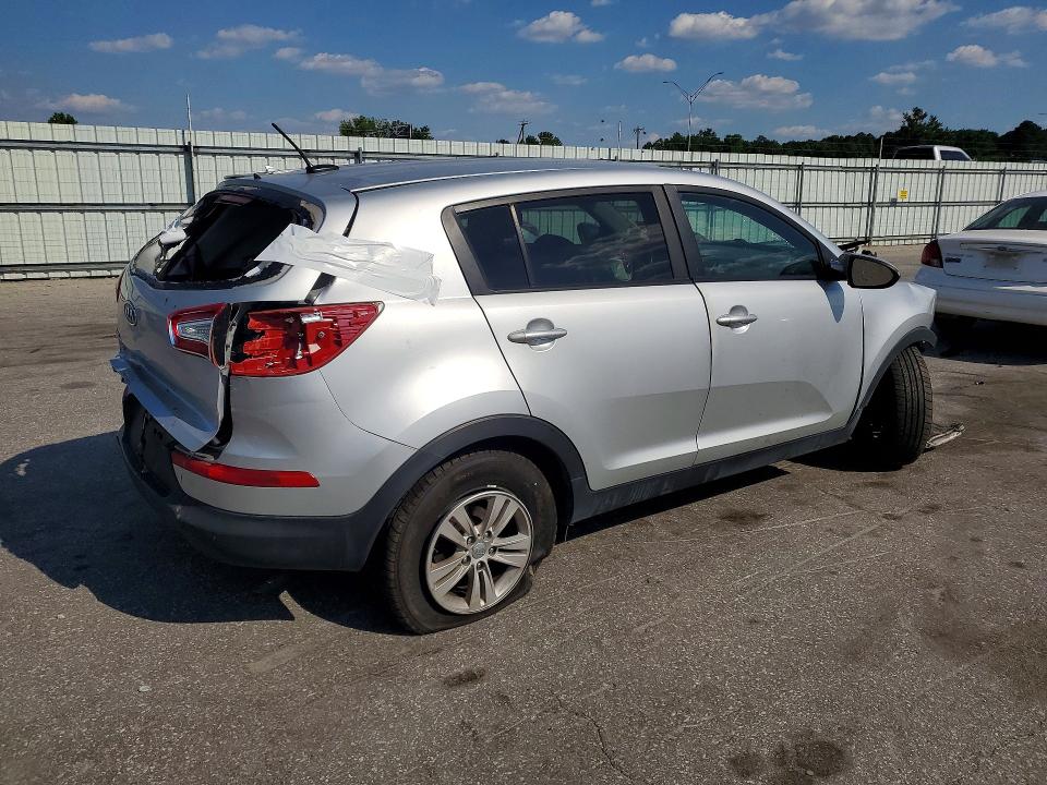 2011 Kia Sportage VIN KNDPB3A2XB7097504 COPART salvage auction — FRONT END, Nc - Salvage Certificate Of Title, sold $275 on 2026-07-30 (photo 3)