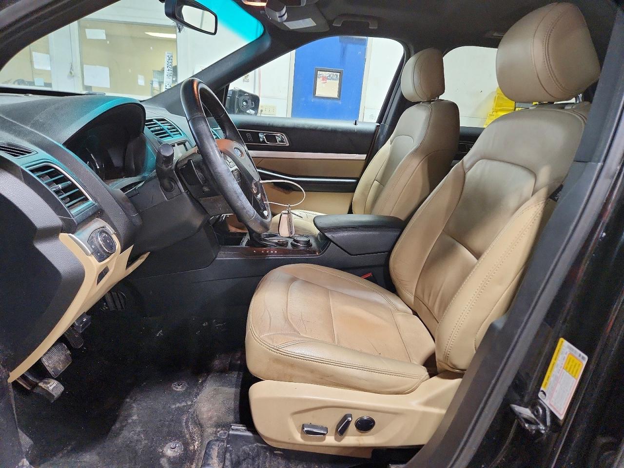 2016 Ford Explorer VIN 1FM5K8D82GGC48357 COPART salvage auction — Front End, IN - DEALER ONLY CLEAN TITLE, sold $375 on 2026-07-02 (photo 7)