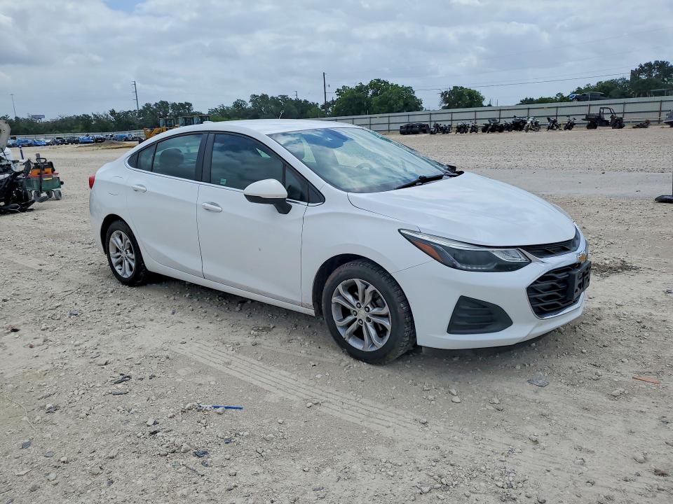 2019 Chevrolet VIN 1G1BE5SMXK7143970 COPART salvage auction — SIDE, Tx - Salvage Vehicle Title, sold $1,700 on 2026-07-02 (photo 4)