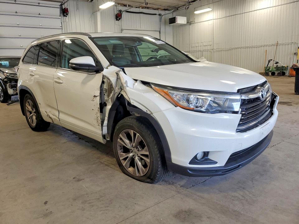 2015 Toyota Highlander VIN 5TDJKRFH3FS131705 COPART salvage auction — FRONT END, Mn - Cert Of Title-Salvage, sold $325 on 2026-07-21 (photo 4)