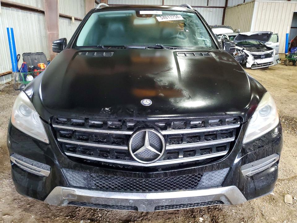 2015 Mercedes-benz M-klasse VIN 4JGDA5JB6FA485299 COPART salvage auction — MINOR DENT/SCRATCHES, Tx - Certificate Of Title, sold $6,600 on 2026-08-12 (photo 5)