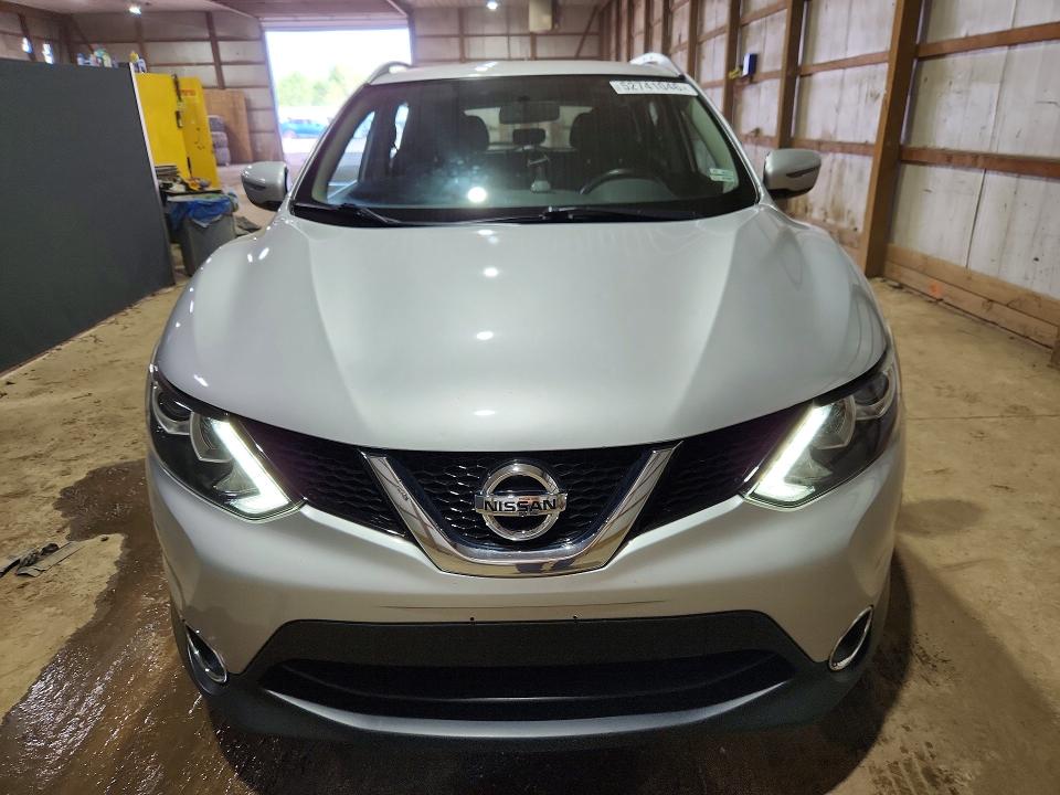 2017 Nissan VIN JN1BJ1CR6HW126963 COPART salvage auction — HAIL, Oh - Cert Of Title-Salvage, sold $2,650 on 2026-07-09 (photo 5)