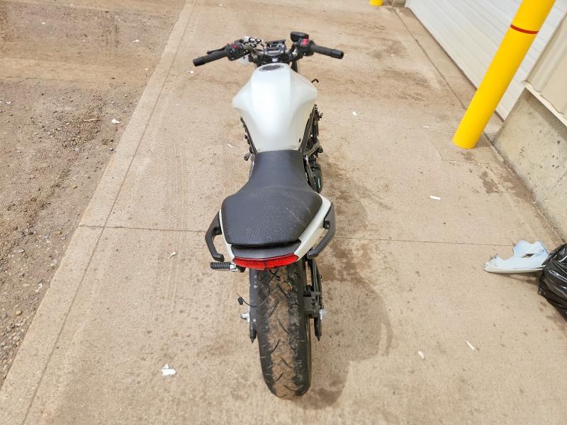 2011 Kawasaki Ex400 VIN JKAEXKC19BDA02825 COPART salvage auction — SIDE, Ab - Bos - Nonrepairable, sold $325 on 2026-07-07 (photo 6)