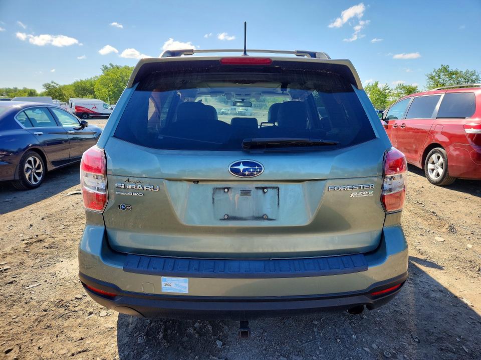 2015 Subaru Forester VIN JF2SJAWC5FH528108 COPART salvage auction — FRONT END, Md - Cert Of Salvage > 75% Damage, sold $550 on 2026-07-02 (photo 6)