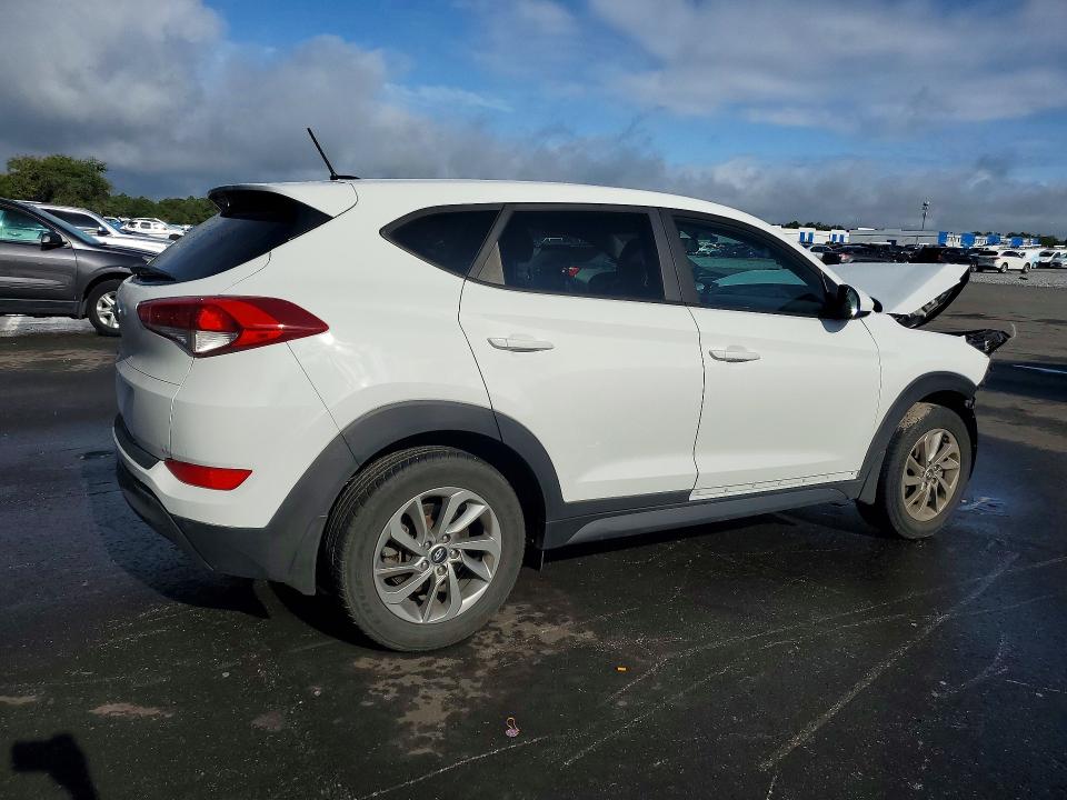 2017 Hyundai Tucson VIN KM8J23A45HU470042 COPART salvage auction — FRONT END, FL - CERT OF TITLE SLVG REBUILDABLE, sold $1,750 on 2026-07-27 (photo 3)
