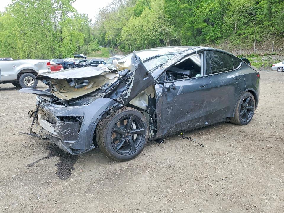 2026 Tesla Model y VIN 7SAYGDEE5TA486286 COPART salvage auction — FRONT END, Ny - Mv-907A Salvage Certificate, sold $12,200 on 2026-07-14 (photo 1)