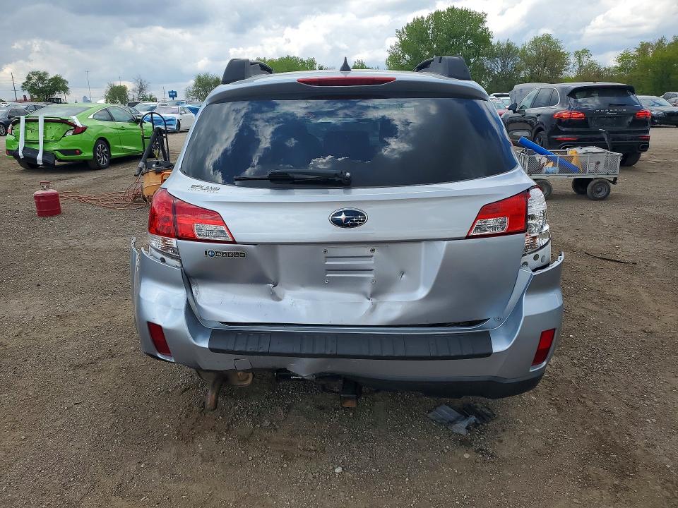 2014 Subaru Outback VIN 4S4BRBCC9E1288176 COPART salvage auction — REAR END, Ia - Cert Of Title-Salvage Title, sold $700 on 2026-07-10 (photo 6)