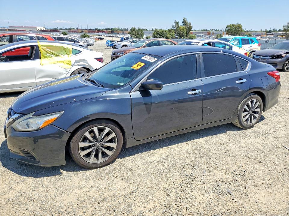 2017 Nissan Altima VIN 1N4AL3AP0HC147413 COPART salvage auction — FRONT END, Ca - Salvage Certificate, sold $800 on 2026-07-02 (photo 1)