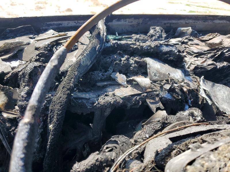 2014 Volvo Vn VIN 4V4NC9EHXEN162751 COPART salvage auction — BURN, GA - BILL OF SALE - PARTS ONLY, sold $200 on 2026-07-02 (photo 8)