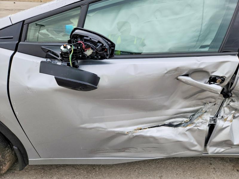 2025 Toyota Prius VIN JTDACACU1S3043473 COPART salvage auction — ROLLOVER, Ny - Mv-907A Salvage Certificate, sold $3,200 on 2026-07-16 (photo 7)