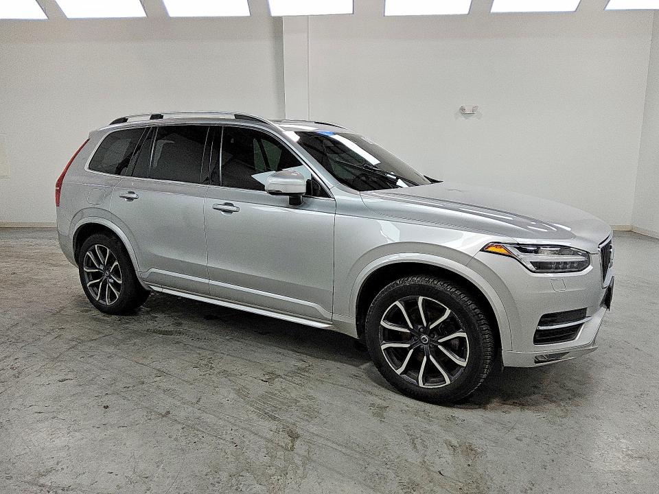 2018 Volvo Xc90 VIN YV4A22PK0J1216506 COPART salvage auction — NORMAL WEAR, NY - CERTIFICATE OF TITLE, sold $3,450 on 2026-07-16 (photo 4)