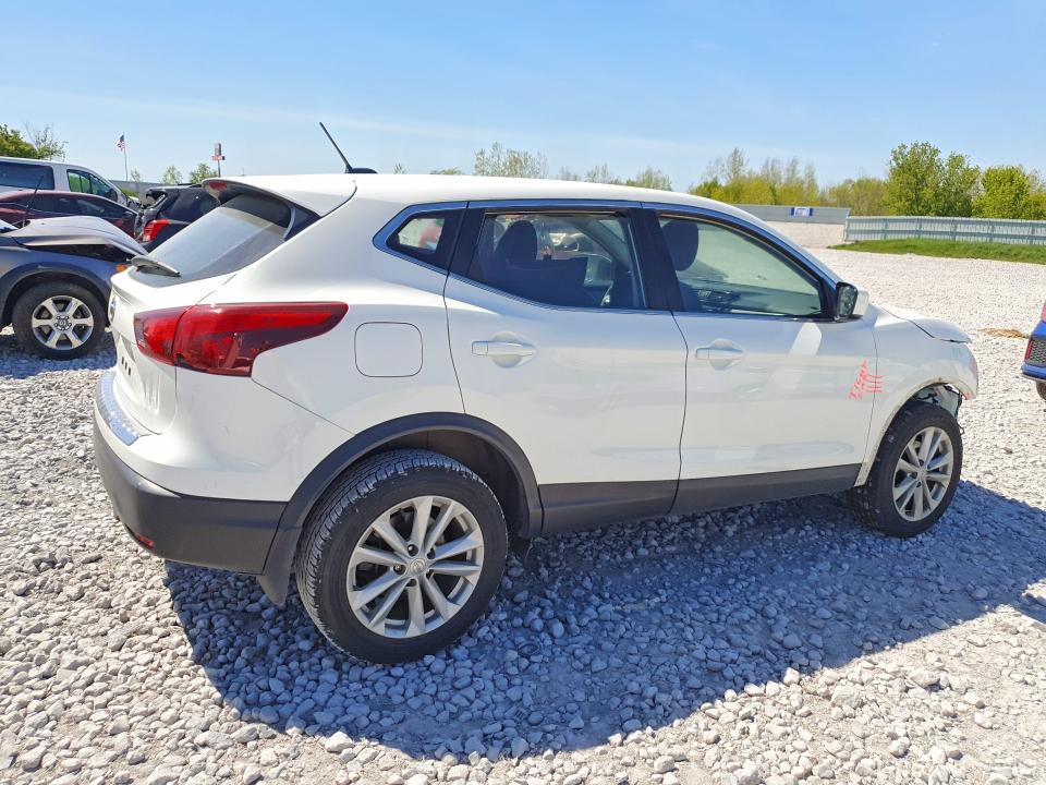 2017 Nissan VIN JN1BJ1CP2HW022159 COPART salvage auction — FRONT END, MI - CERTIFICATE OF TITLE, sold $1,200 on 2026-07-23 (photo 3)