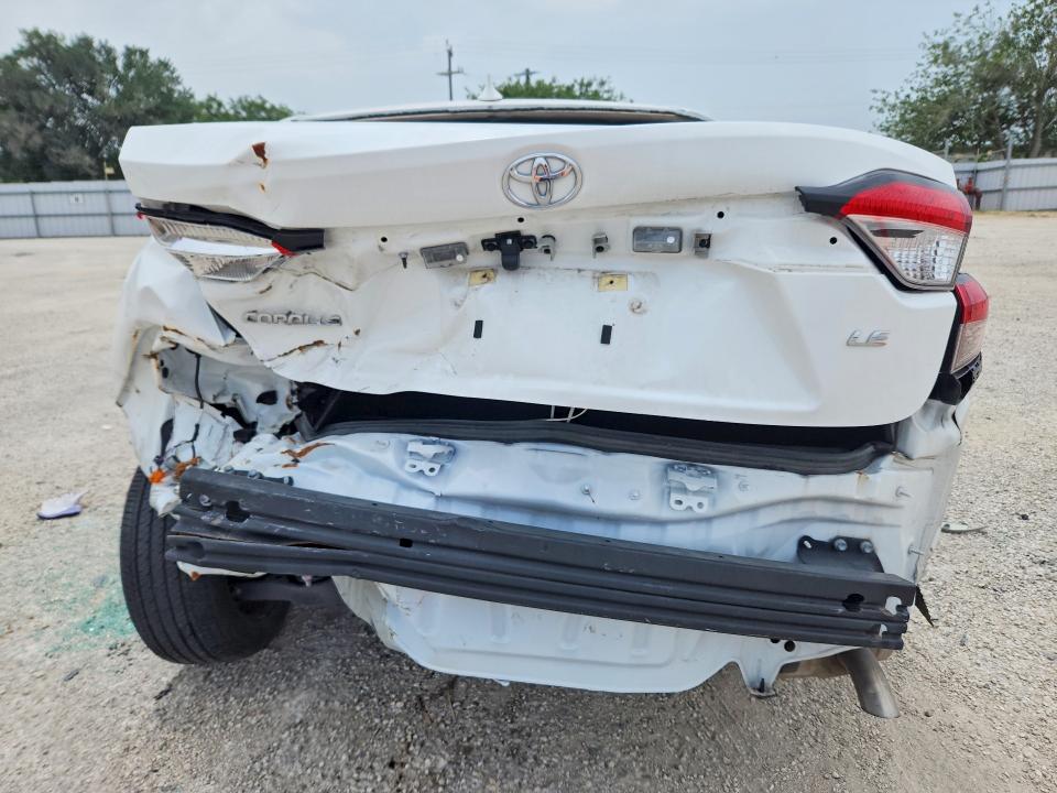 2022 Toyota VIN 5YFEPMAE2NP384296 COPART salvage auction — REAR END, Tx - Salvage Vehicle Title, sold $4,200 on 2026-07-09 (photo 6)