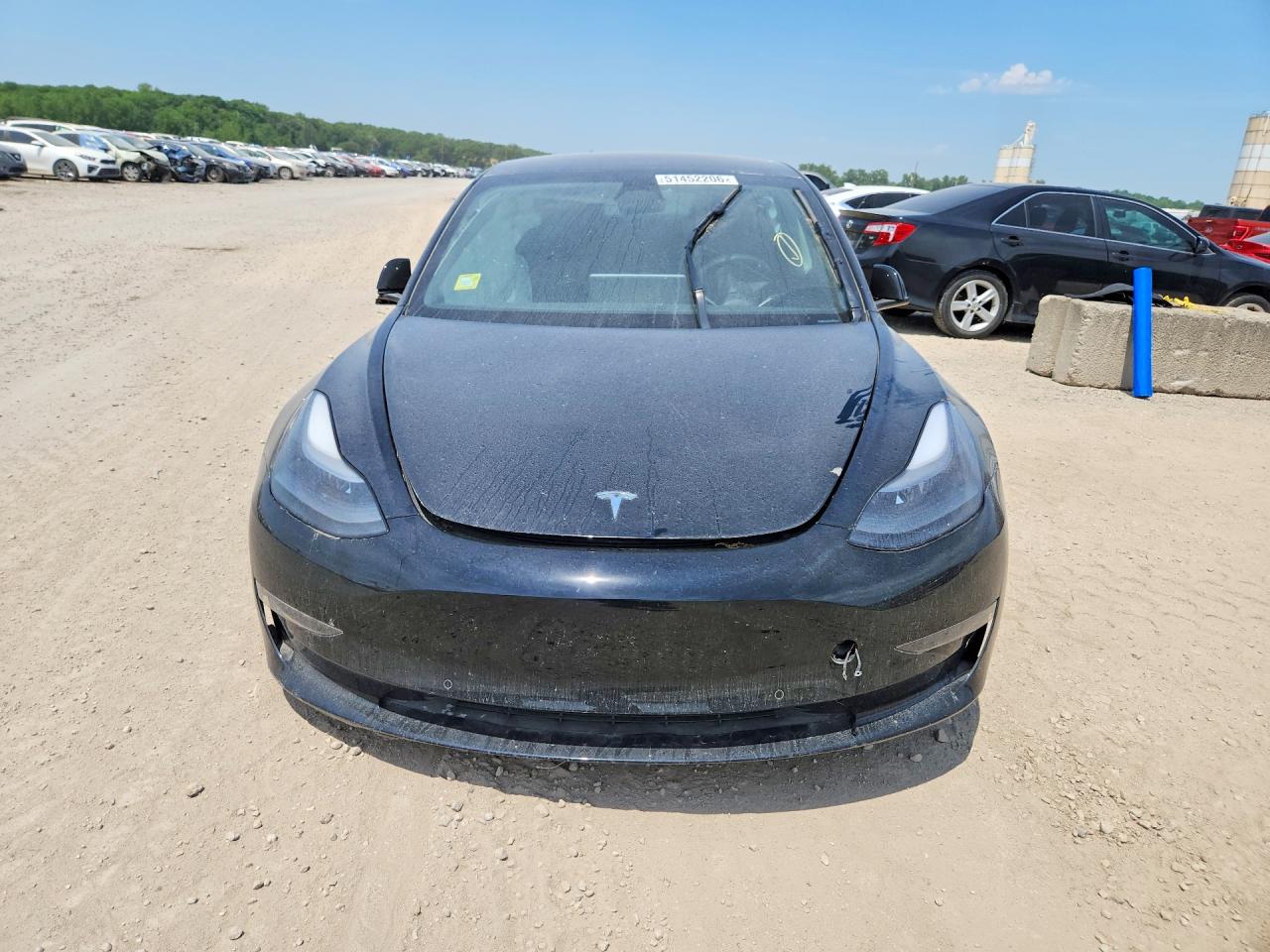 2022 Tesla Model 3 VIN 5YJ3E1EB2NF203544 COPART salvage auction — Side, KS - CERT OF TITLE-SALVAGE, sold $6,000 on 2026-07-09 (photo 5)