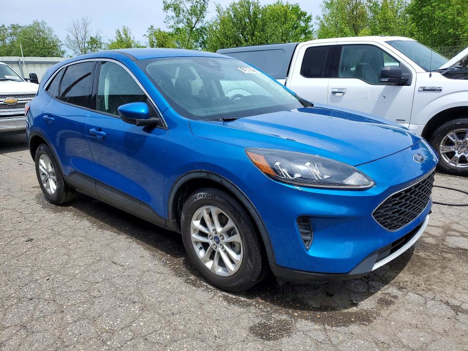 2021 Ford Escape VIN 1FMCU0G62MUA70430 COPART salvage auction — MINOR DENT/SCRATCHES, Ga - Certificate Of Title, sold $2,650 on 2026-07-09 (photo 4)