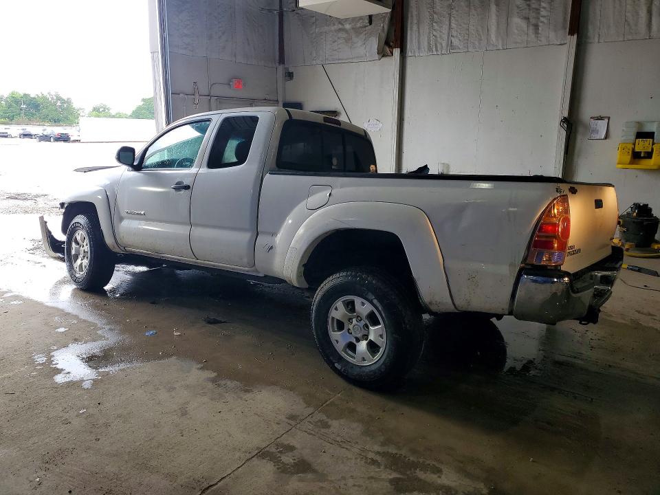 2005 Toyota Tacoma VIN 5TEUX42N05Z139405 COPART salvage auction — FRONT END, Ky - Cert Of Title-Salvage, sold $2,950 on 2026-07-27 (photo 2)