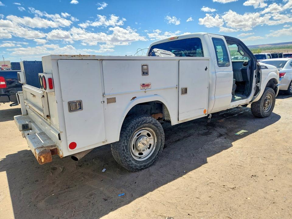 2014 Ford F250 VIN 1FT7X2B66EEA14910 COPART salvage auction — SIDE, Nm - Cert Of Title-Salvage, sold $400 on 2026-07-02 (photo 3)