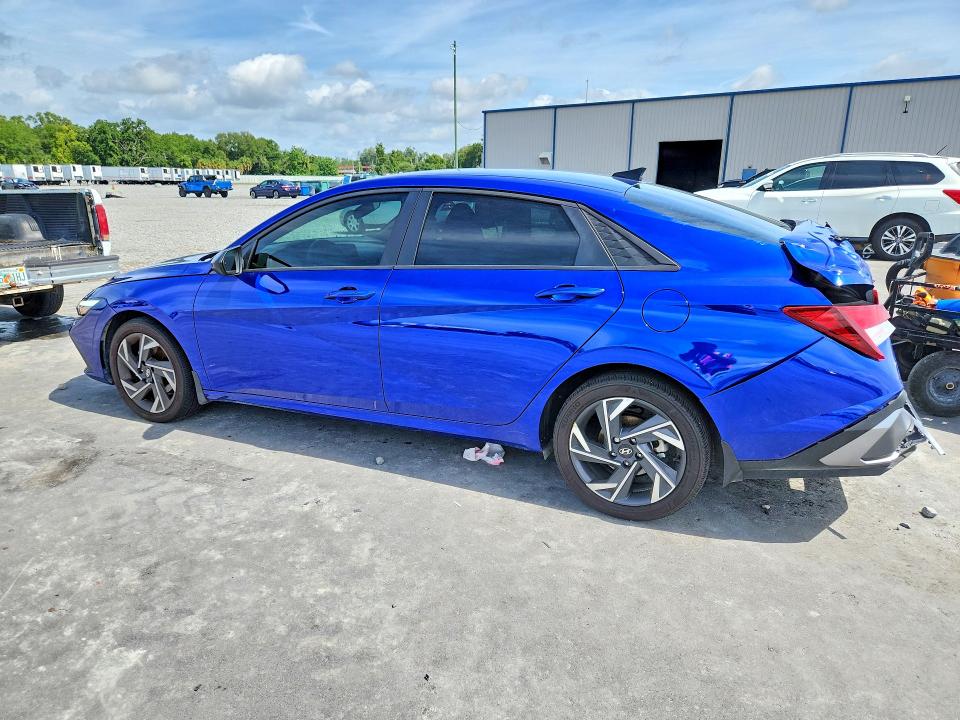 2025 Hyundai Elantra VIN KMHLM4DG4SU981571 COPART salvage auction — REAR END, FL - CERT OF TITLE SLVG REBUILDABLE, sold $5,500 on 2026-07-22 (photo 2)