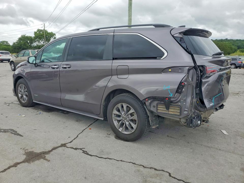 2021 Toyota Sienna VIN 5TDJSKFC5MS028844 COPART salvage auction — REAR END, Tn - Salvage Certificate, sold $18,100 on 2026-07-27 (photo 2)