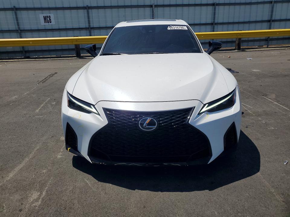 2025 Lexus Is VIN JTHGZ1B25S5090503 COPART salvage auction — VANDALISM, Ca - Salvage Certificate, sold $29,250 on 2026-07-13 (photo 5)
