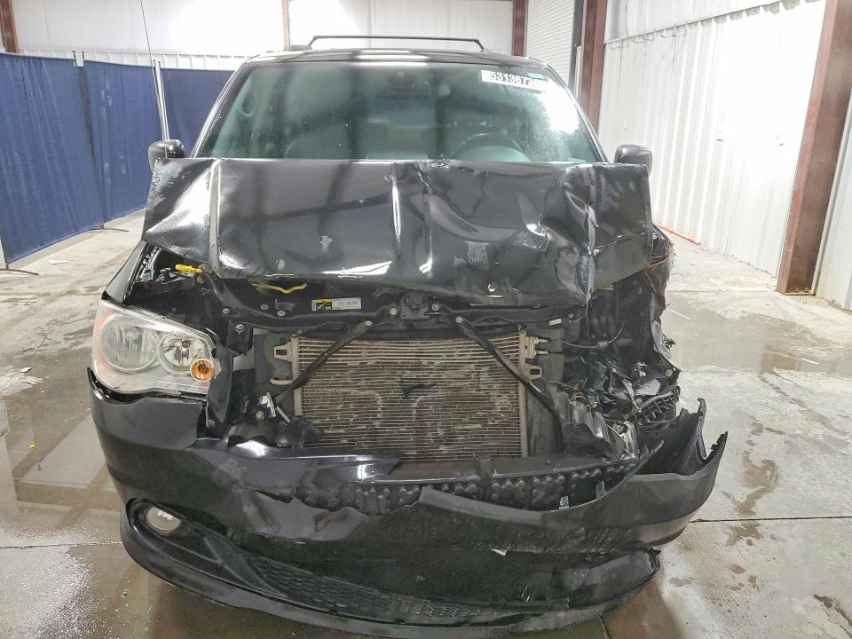 2019 Dodge Caravan VIN 2C4RDGCG1KR595737 COPART salvage auction — FRONT END, VA - CERTIFICATE OF TITLE, sold $300 on 2026-07-02 (photo 5)